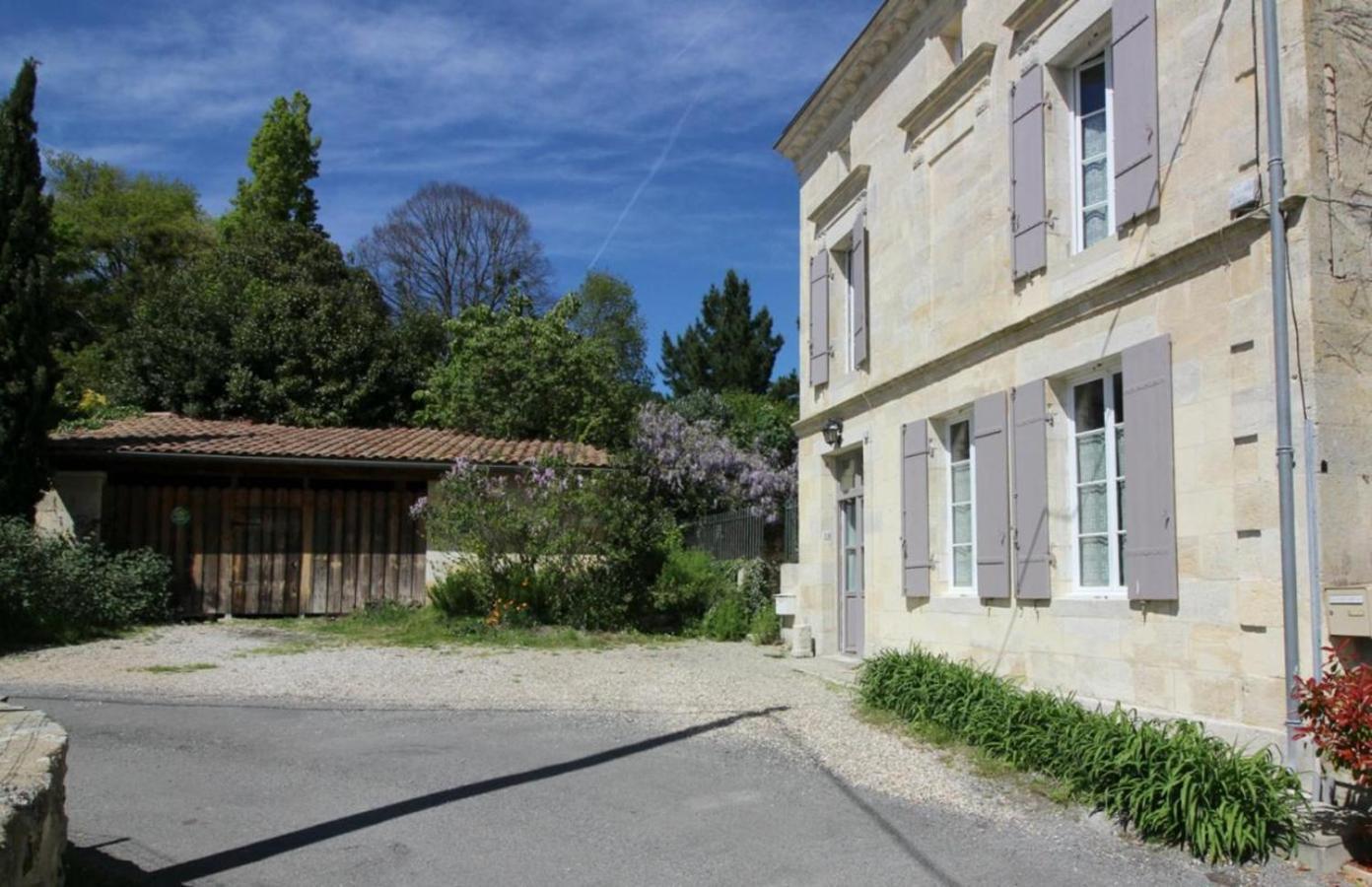 Chambre D'Hotes Spacieuse, Salle De Bain Privative Saint-Michel-de-Fronsac ภายนอก รูปภาพ